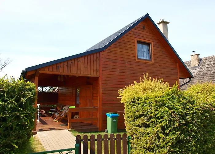 8-osobowy Drewniany Andrzej Semesterbostad