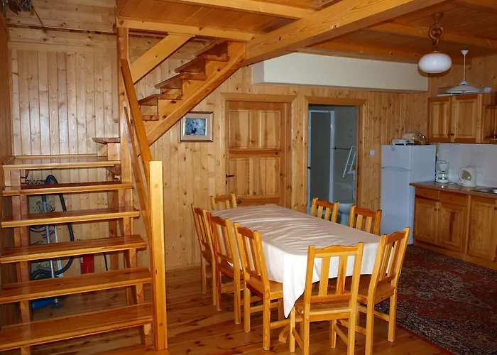 8-osobowy Drewniany Andrzej